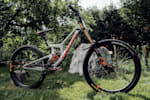Luca Shaw bike check - Santa Cruz V10 29er