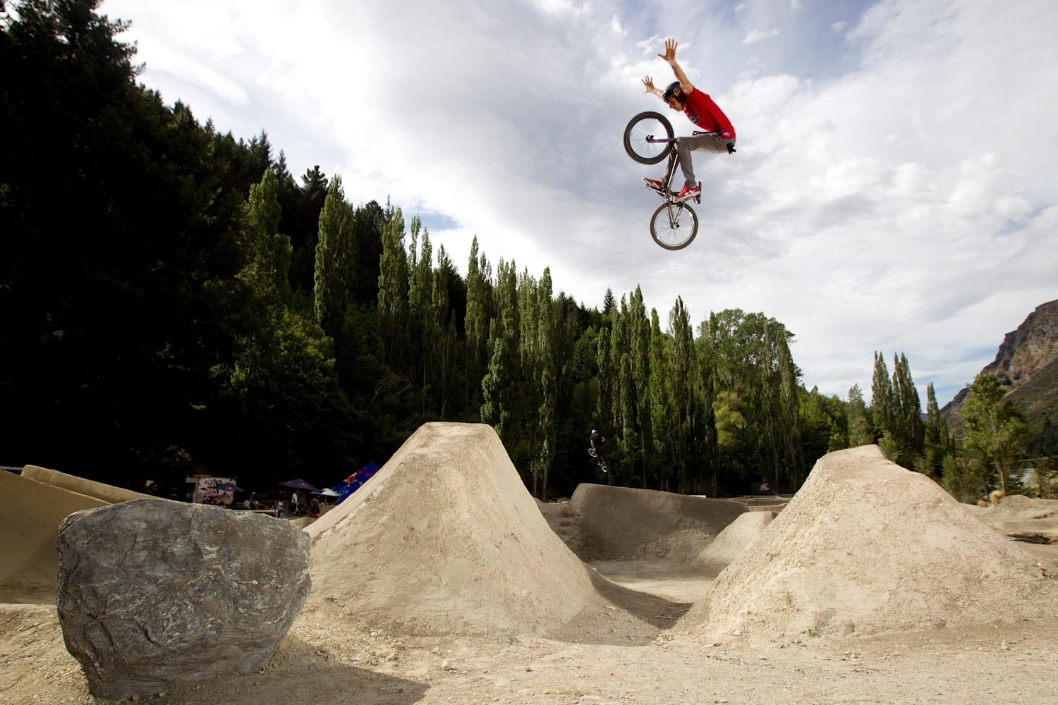 Red bull top dirt jump