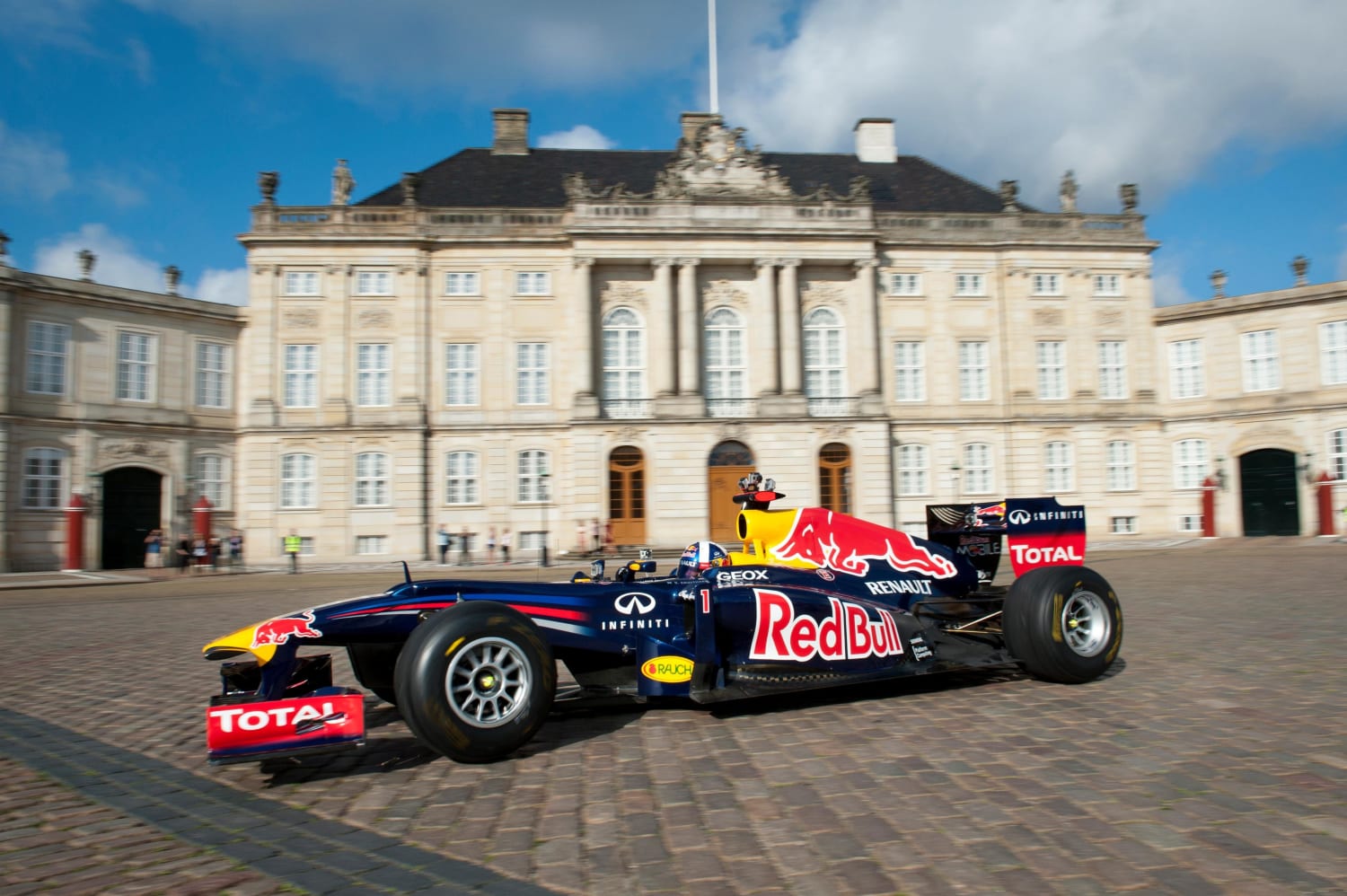 Robe Gør alt med min kraft Formindske Red Bull F1 Show Run i København 2012