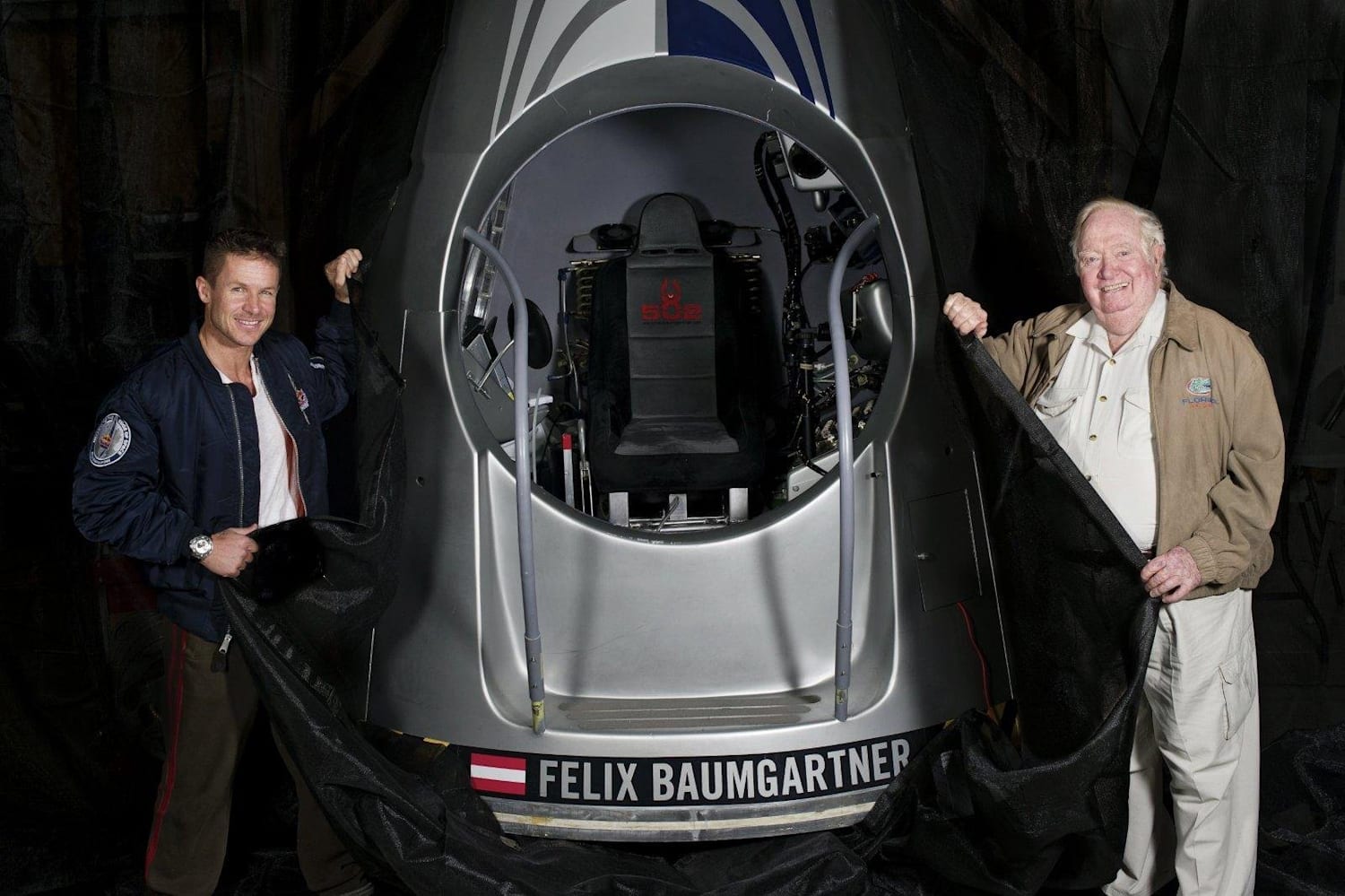 Red Bull Stratos Capsule Set For Take Off