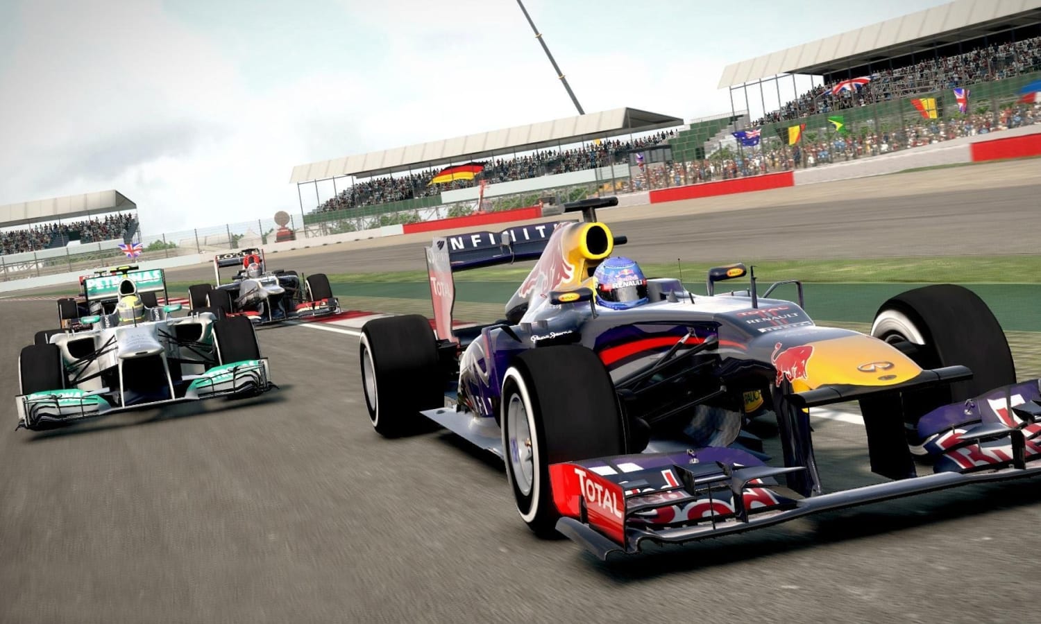 Video: First look F1