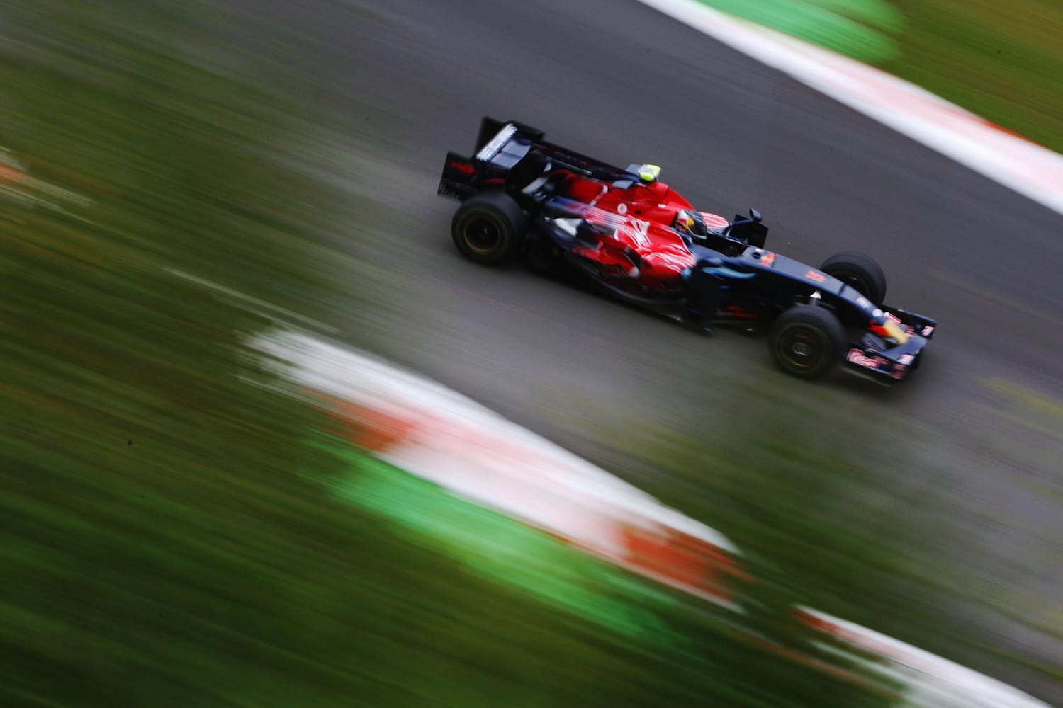 Spa 2008 f1 Clearance