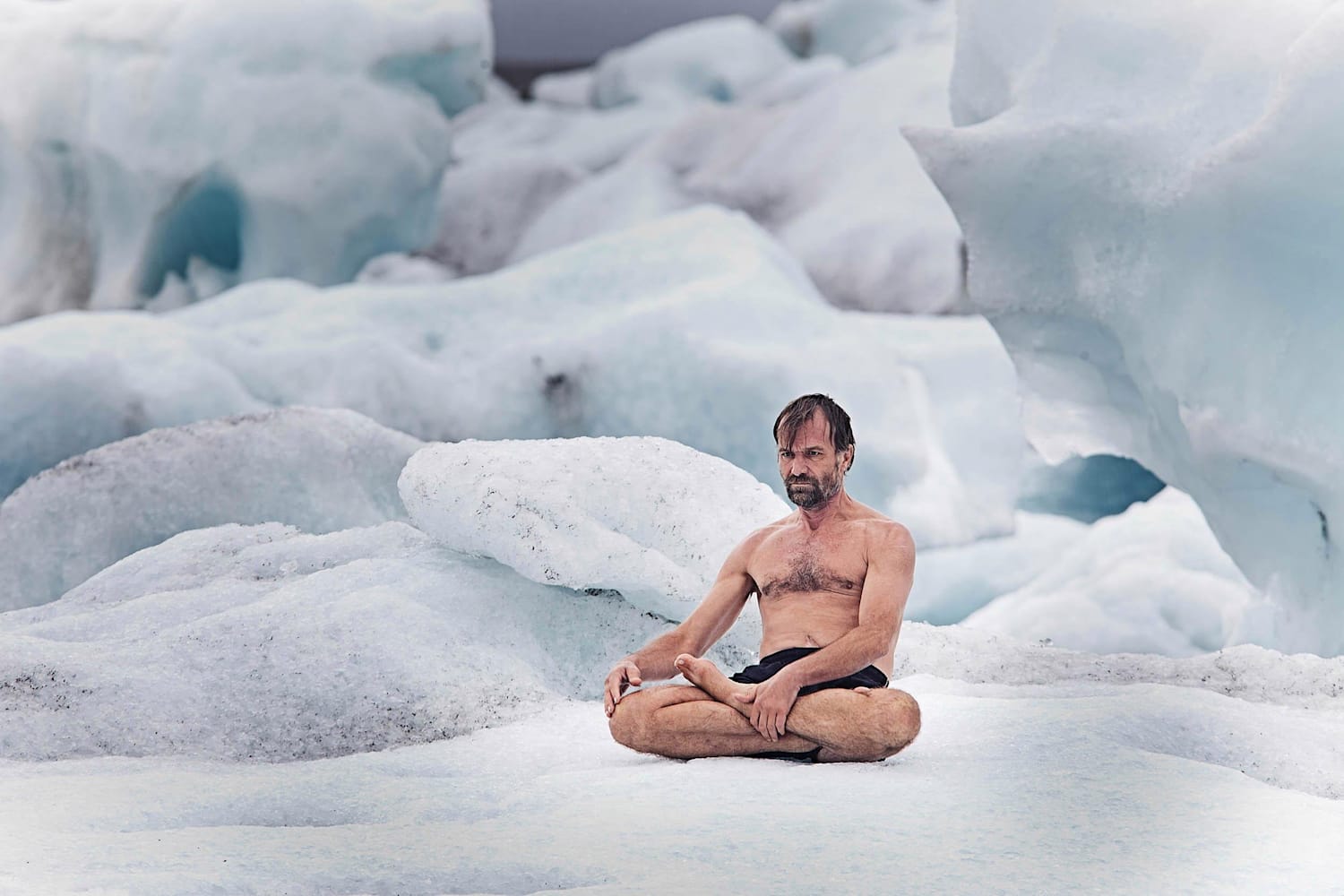 Wozniacki braves the cold with Wim Hof, the Iceman