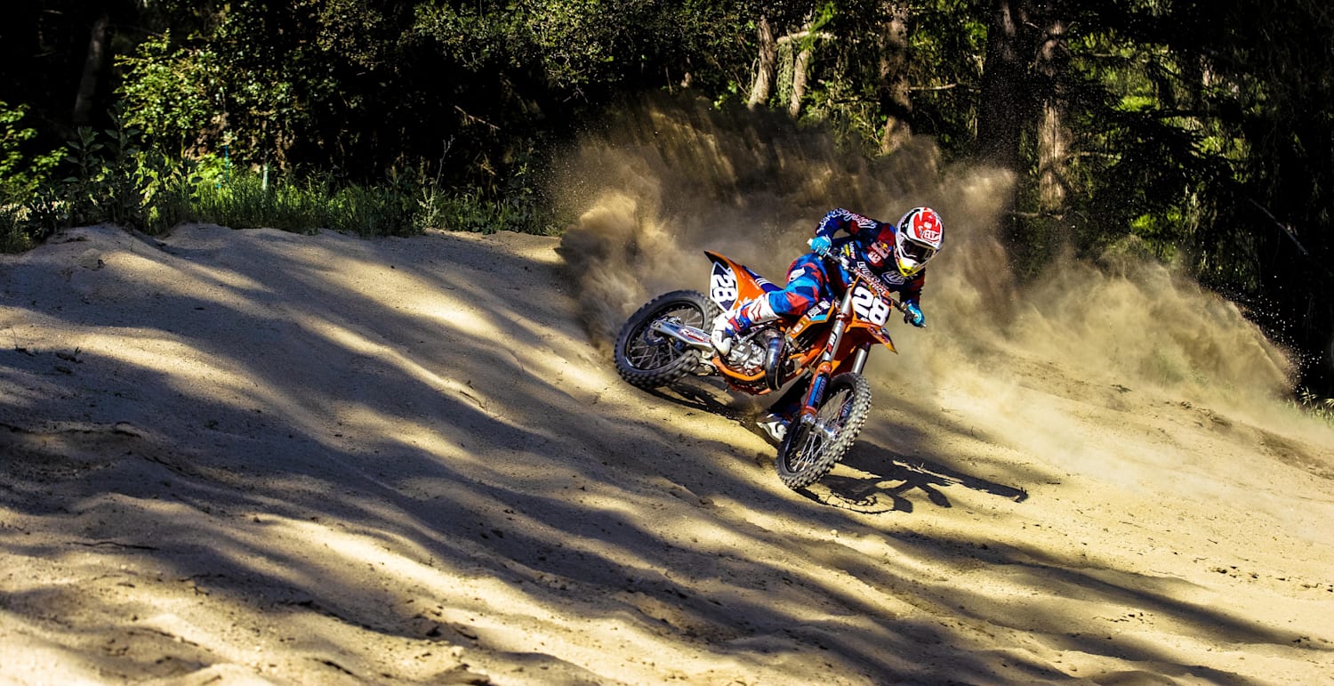 Jessy Nelson freeride on a KTM 150 video