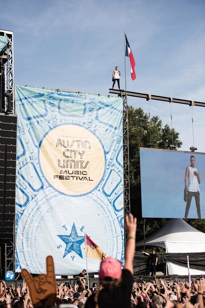 Twenty One Pilots Wow At Acl Fest 15 Concert Recap