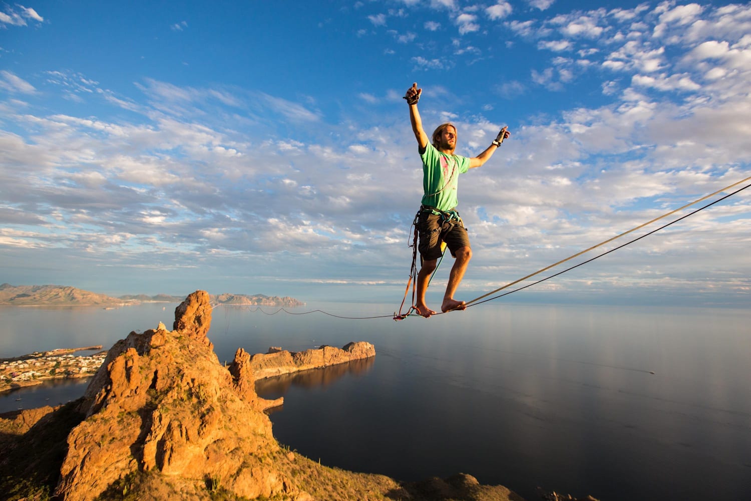 Slacklining tips: How to improve your slackline skills