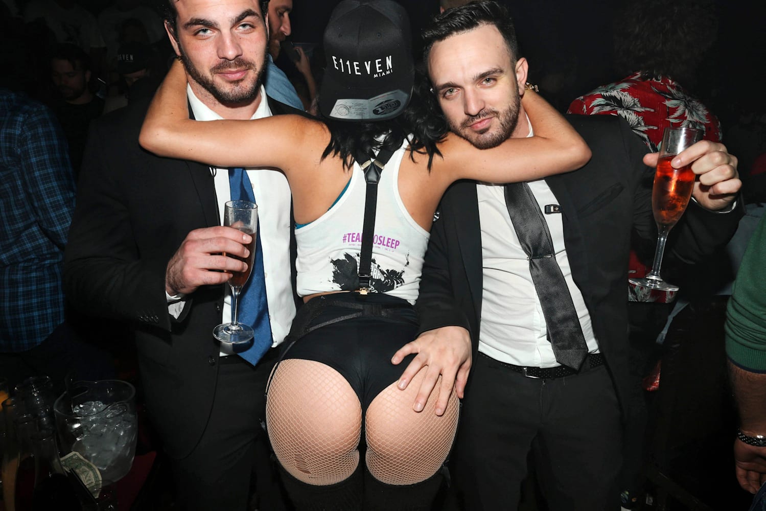 E11even el arte del sexo esposa 1499x1000 imagen E11even el arte del sexo foto Foto