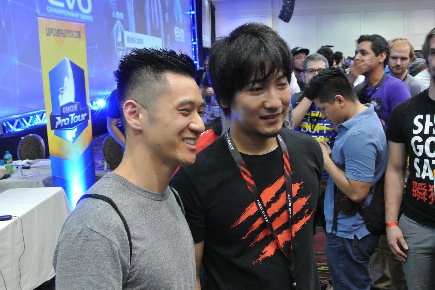 プロゲーマー梅原大吾に７の質問！