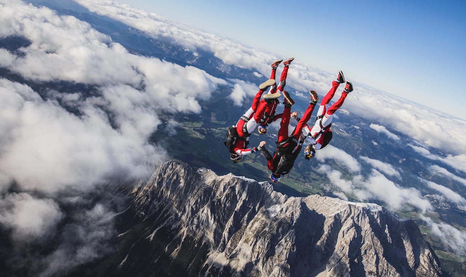 16 3 18 スカイダイビング中に撮影された超絶写真の秘密 Adventure