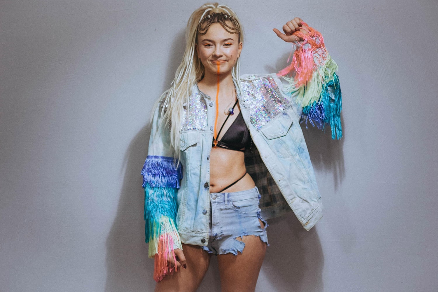 Wywiad Natalia Nykiel Natalia nykiel wykonywala premierowy utwor podczas swojej trasy koncertowej „error tour. wywiad natalia nykiel