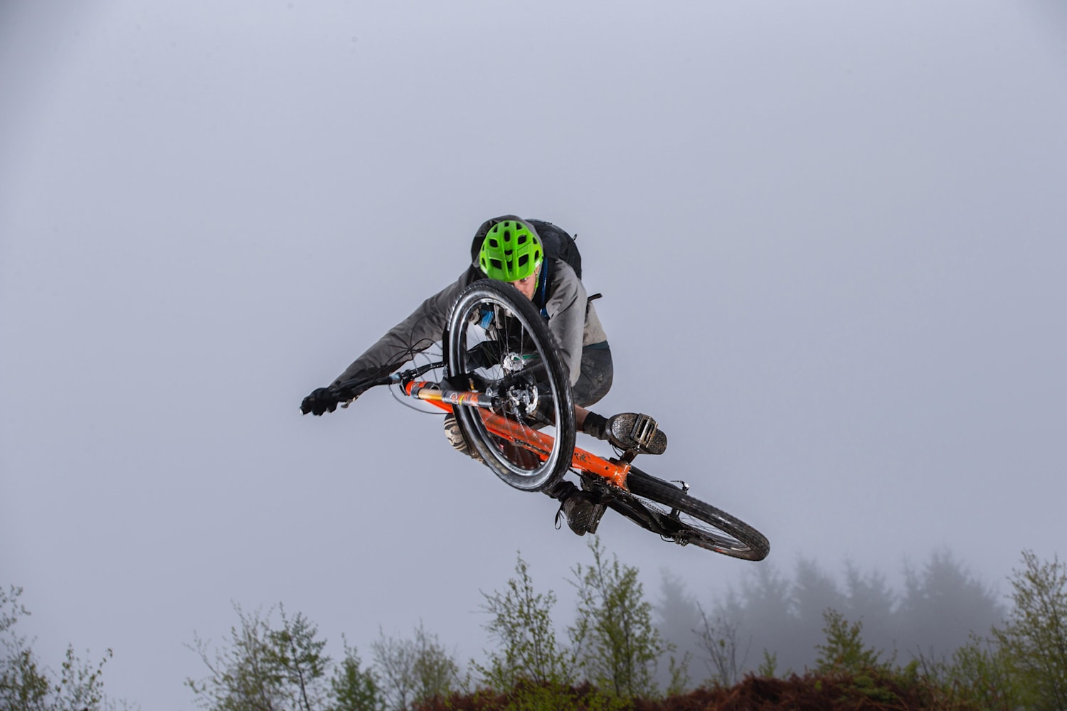 Table top mountain bike best sale