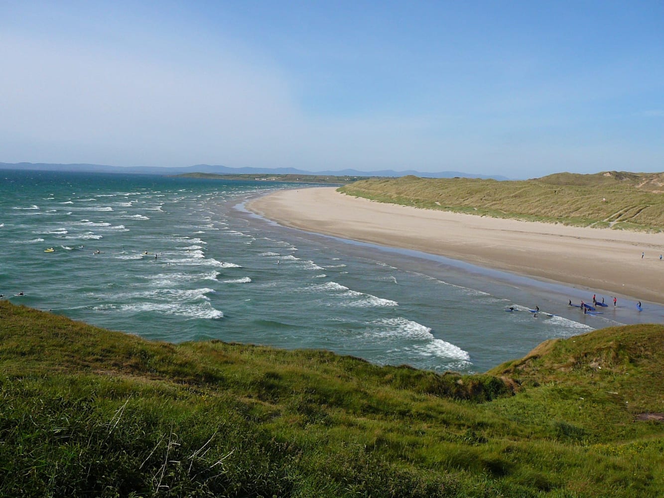 Surfing Ireland The 6 best surf beaches for beginners