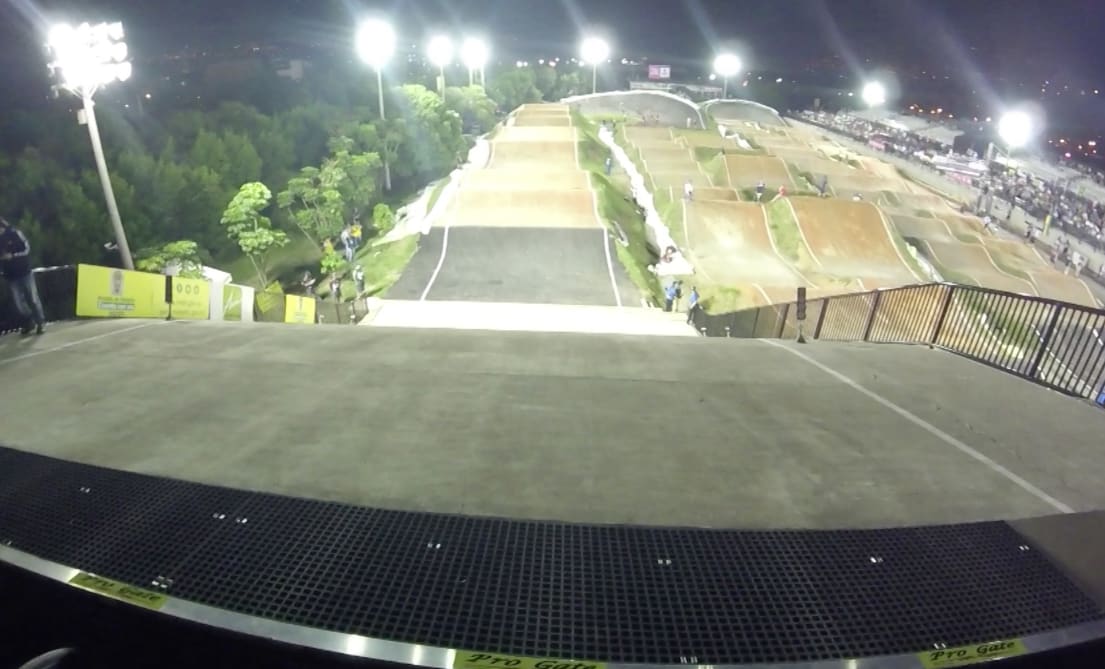 Pista mariana top pajon