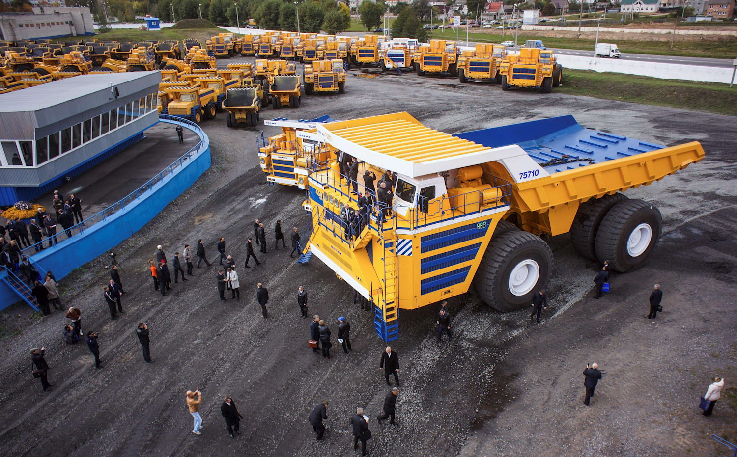 Biggest Truck In The World: The 5 Biggest Dump Trucks