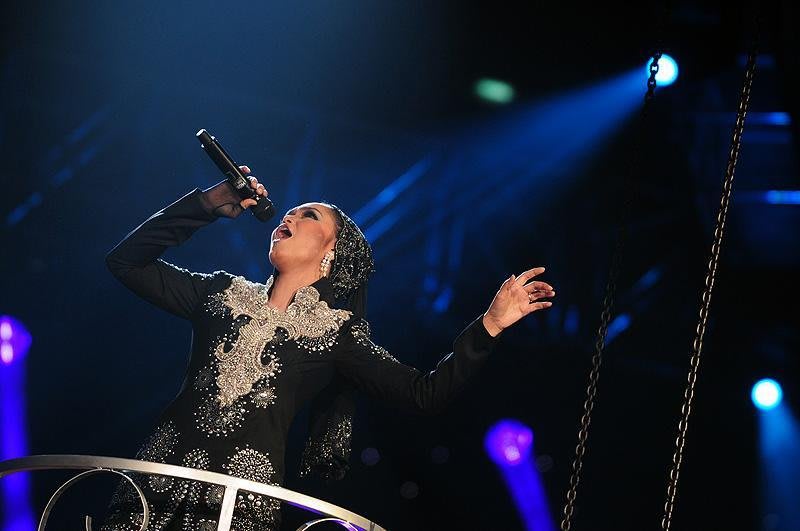 10 Hari Raya Tunes We Never Get Tired Of
