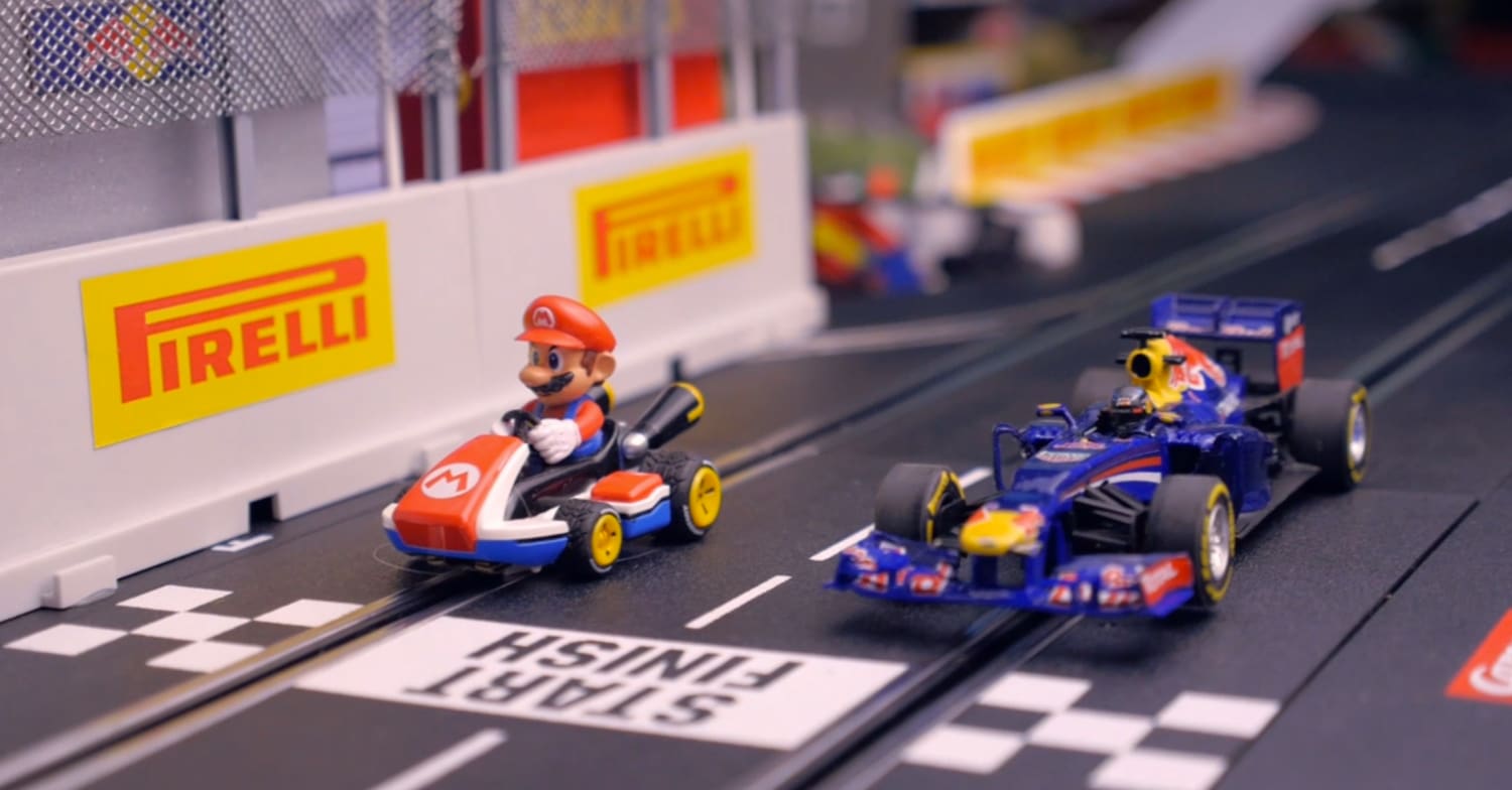 F1 circuit guide: F1 stars show tracks with slot cars