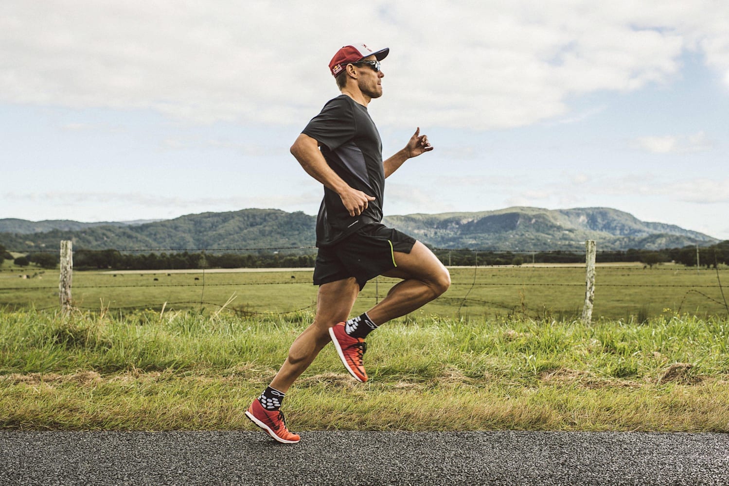 7 of the best running workouts to build endurance, strength and