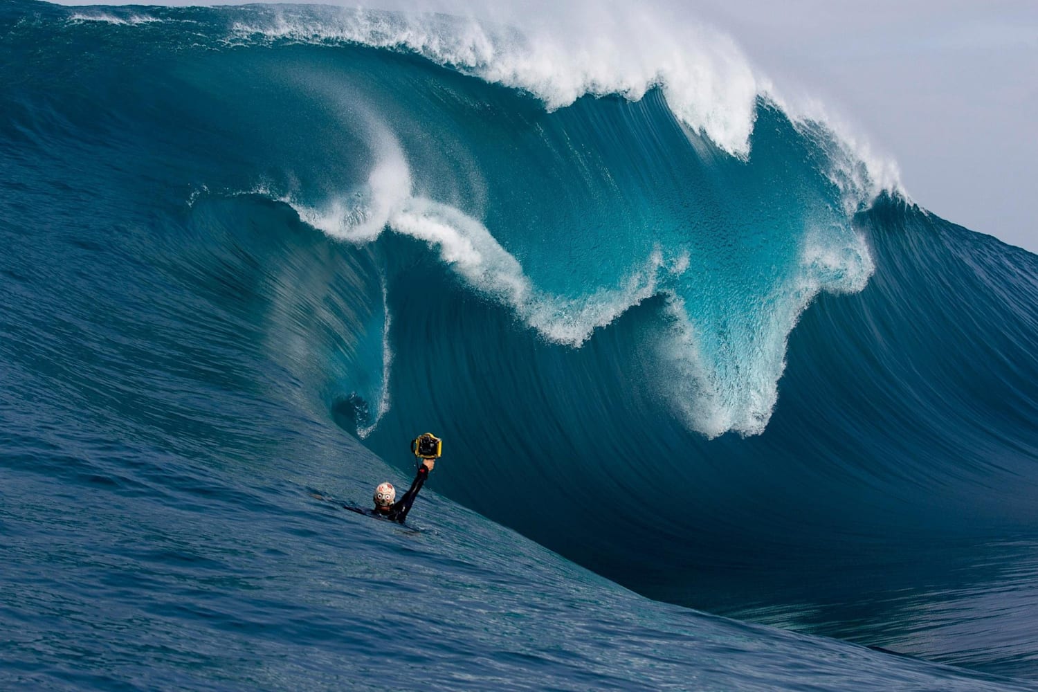 Surf Photography: Capturing the world's biggest wave