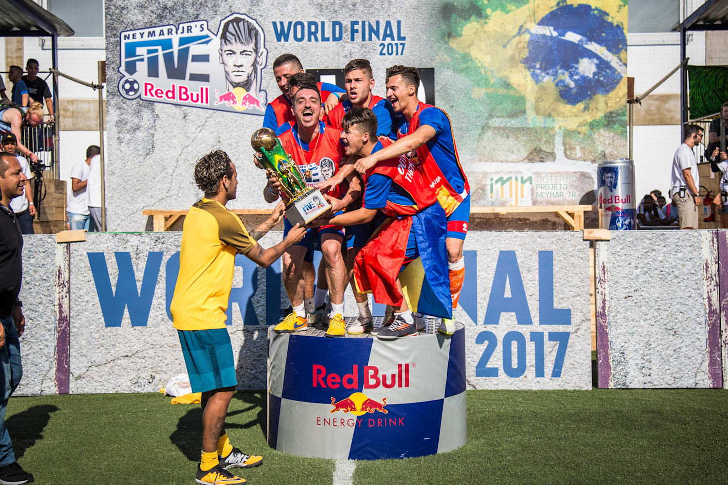 Romania Este Campioana Mondiala Neymar Jr S Five 2017