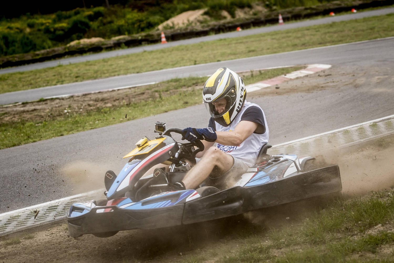 Maximize the fun - 10 go kart rides