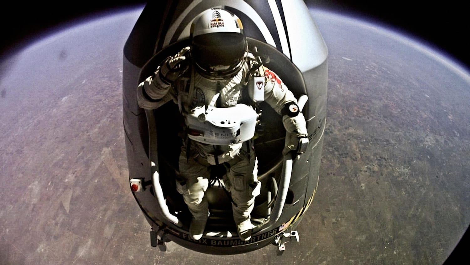 祝5周年 写真と映像で振り返るred Bull Stratos