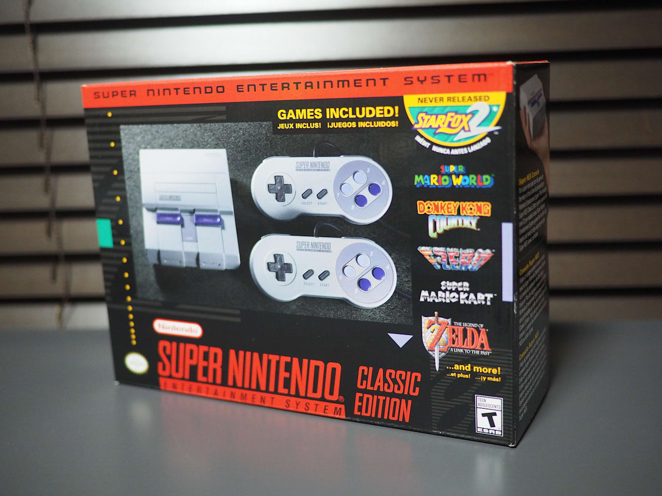 欧州版 snes classic mini 美品　任天堂 スーパーファミコンミニ