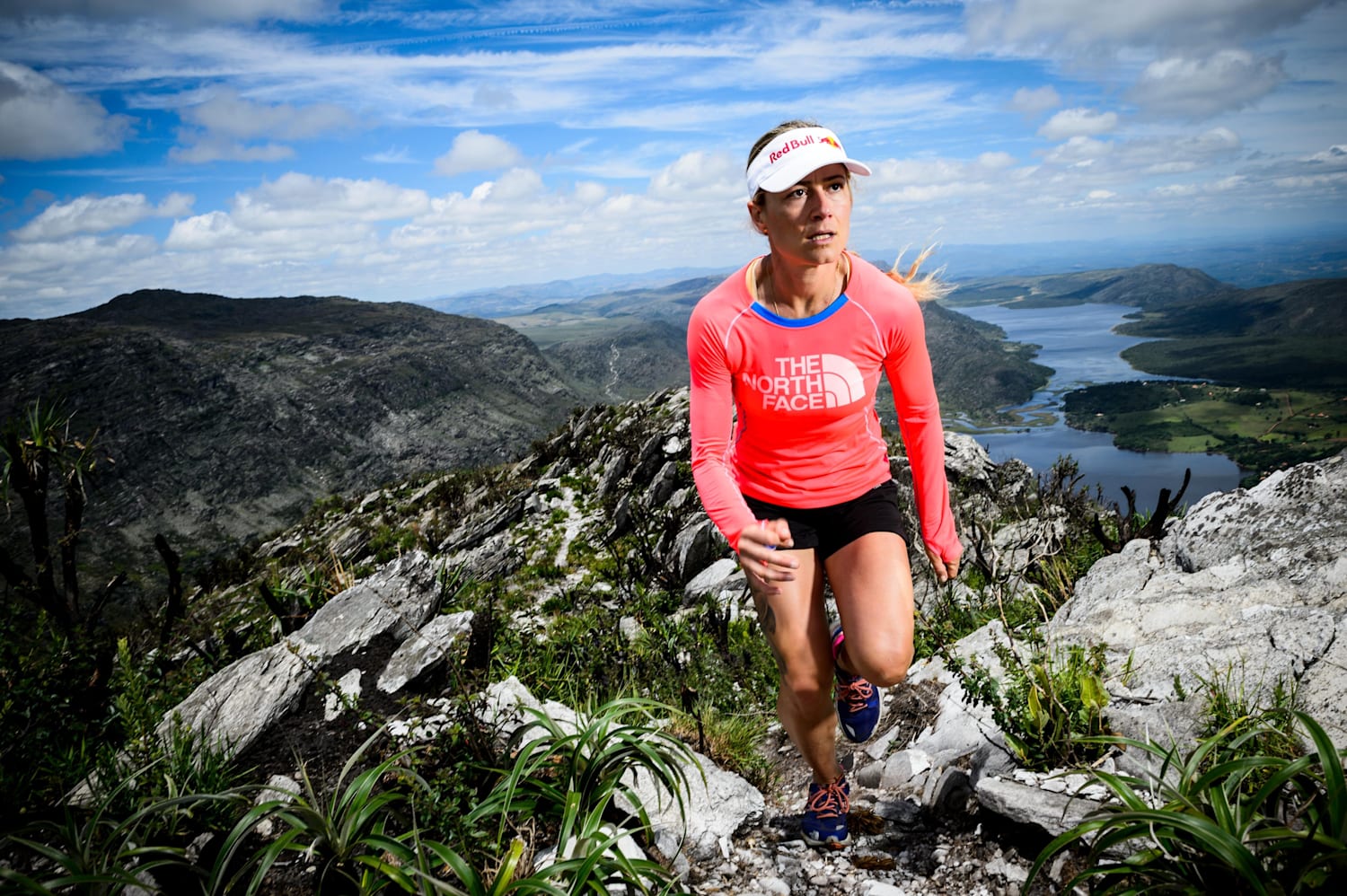 Red bull ultra running discount