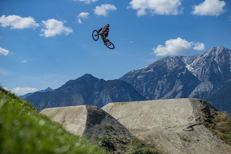 Mountain bike tricks hot sale