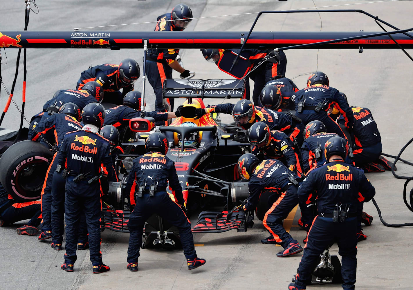 Formel 1 Boxenstopp Was Geht Noch In 1 92 Sekunden