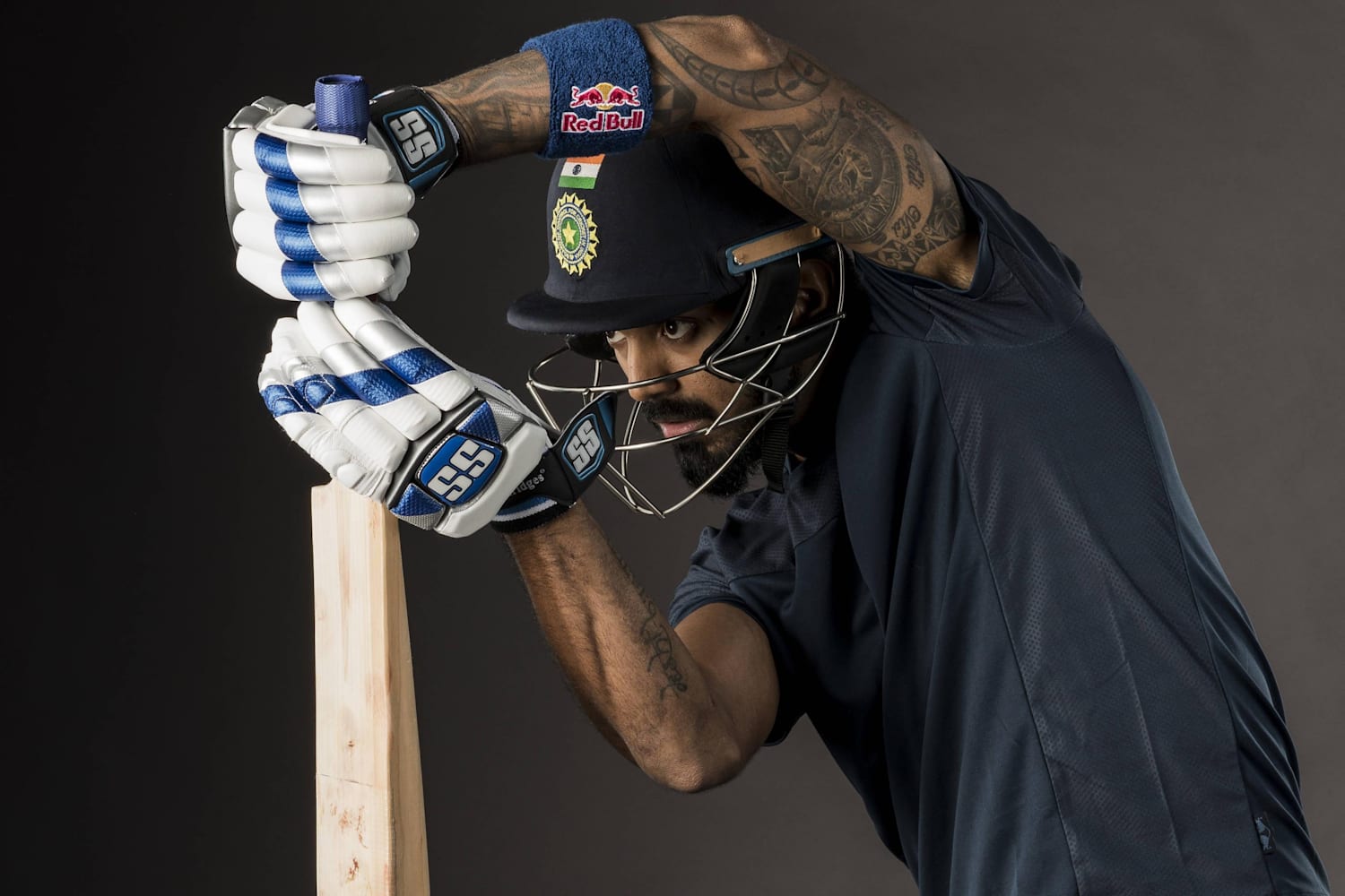 Kl rahul cheap gloves