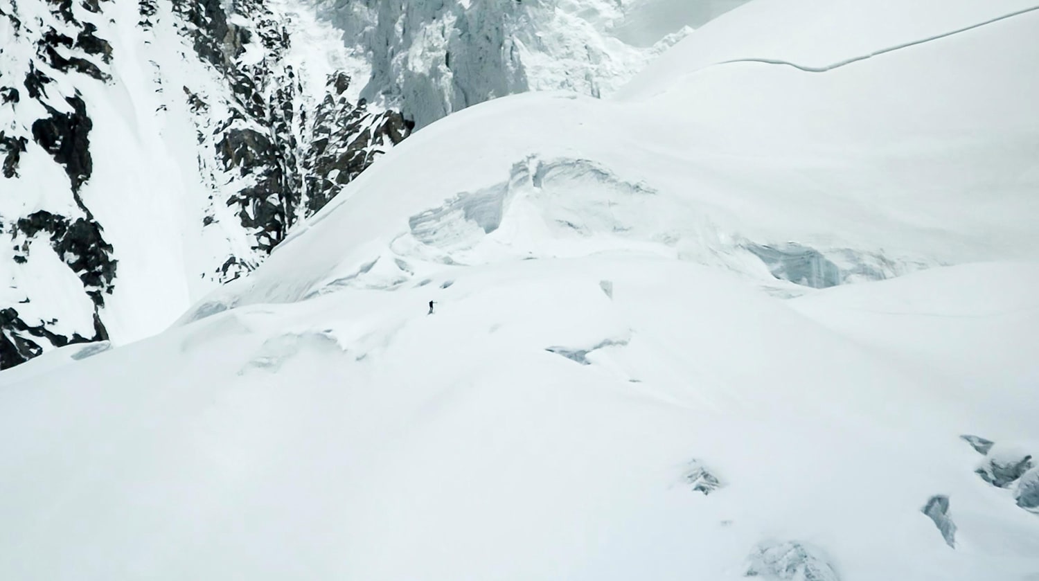 The Man Who Skied Down Everest Watch Online Pov Clip Of Andrzej Bargiel Making History By Skiing Down K2