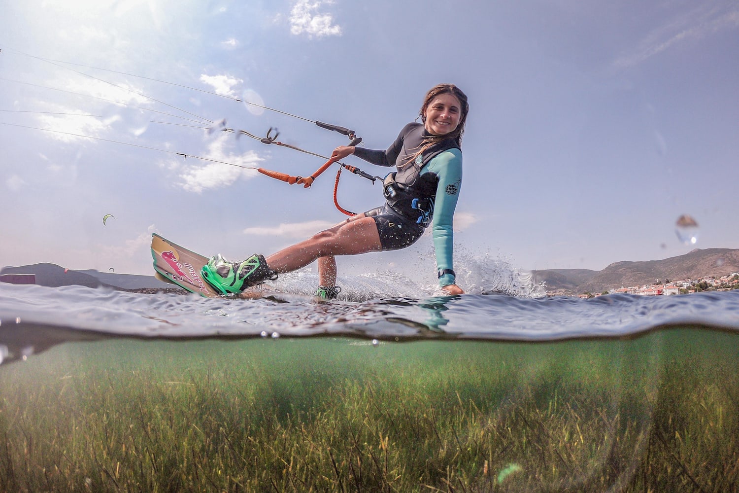 melk Vertolking beet Kitesurfing for beginners guide: tips to get started