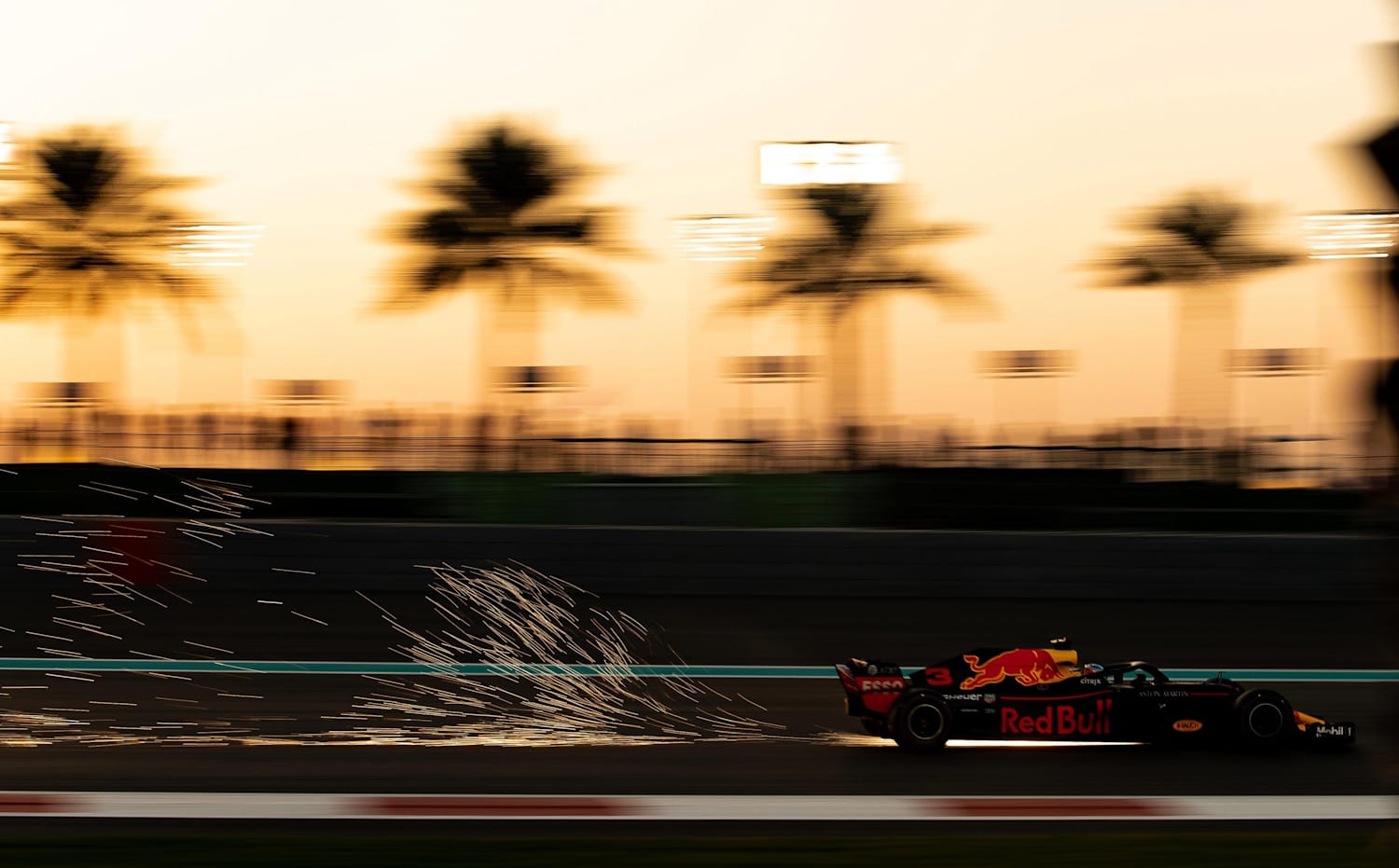 Abu Dhabi Formula 1 Grand Prix 2018 Race Report