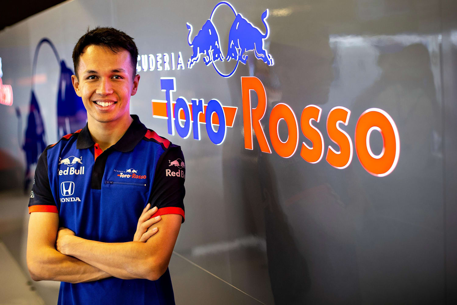 alexander albon toro rosso