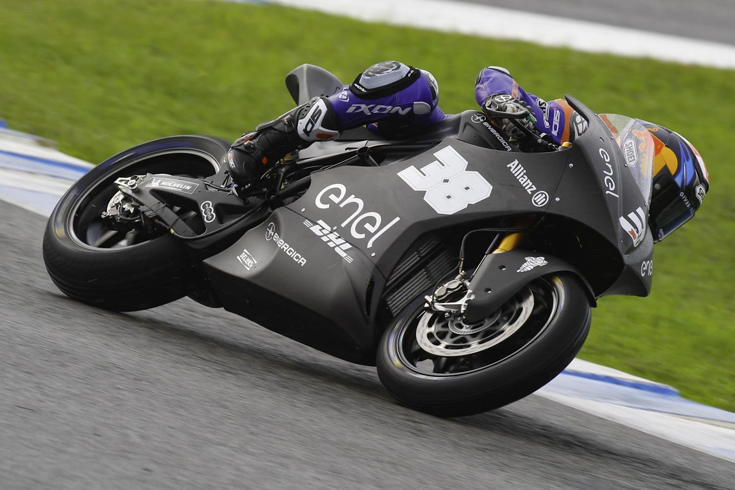 電動バイクシリーズ Motoe を予習する Motogp Energica Fim レース