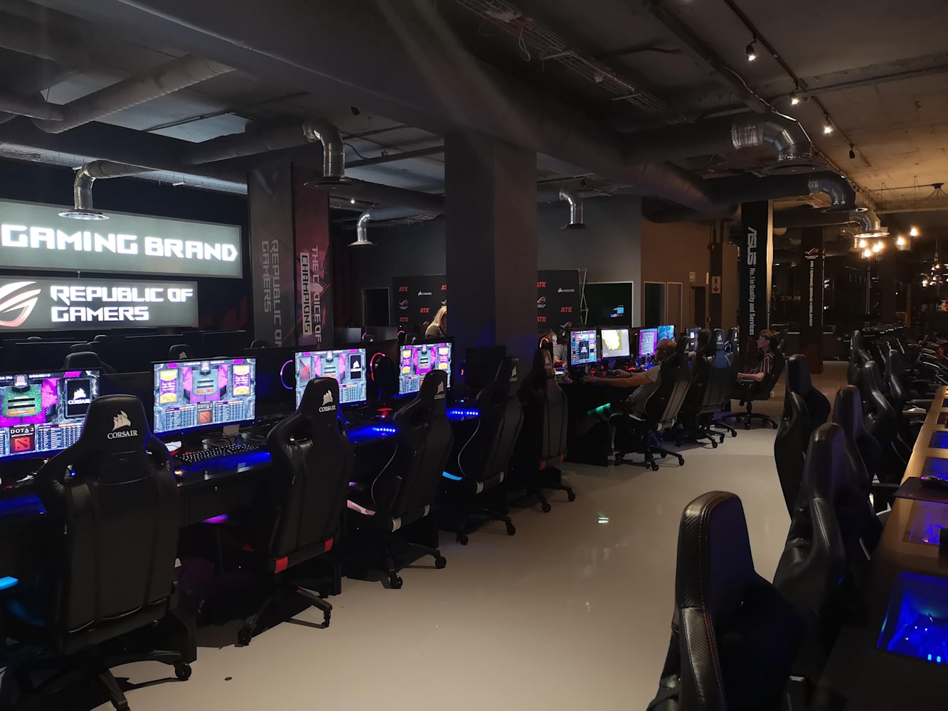 Vr gaming cafe near me deals