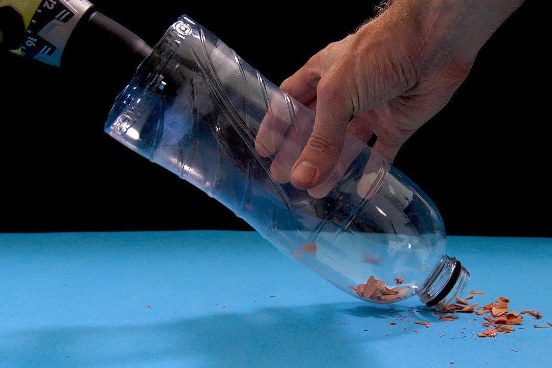 オトナ版 夏休みの自由研究 日用品で科学を学ぼう テクノロジー レッドブル