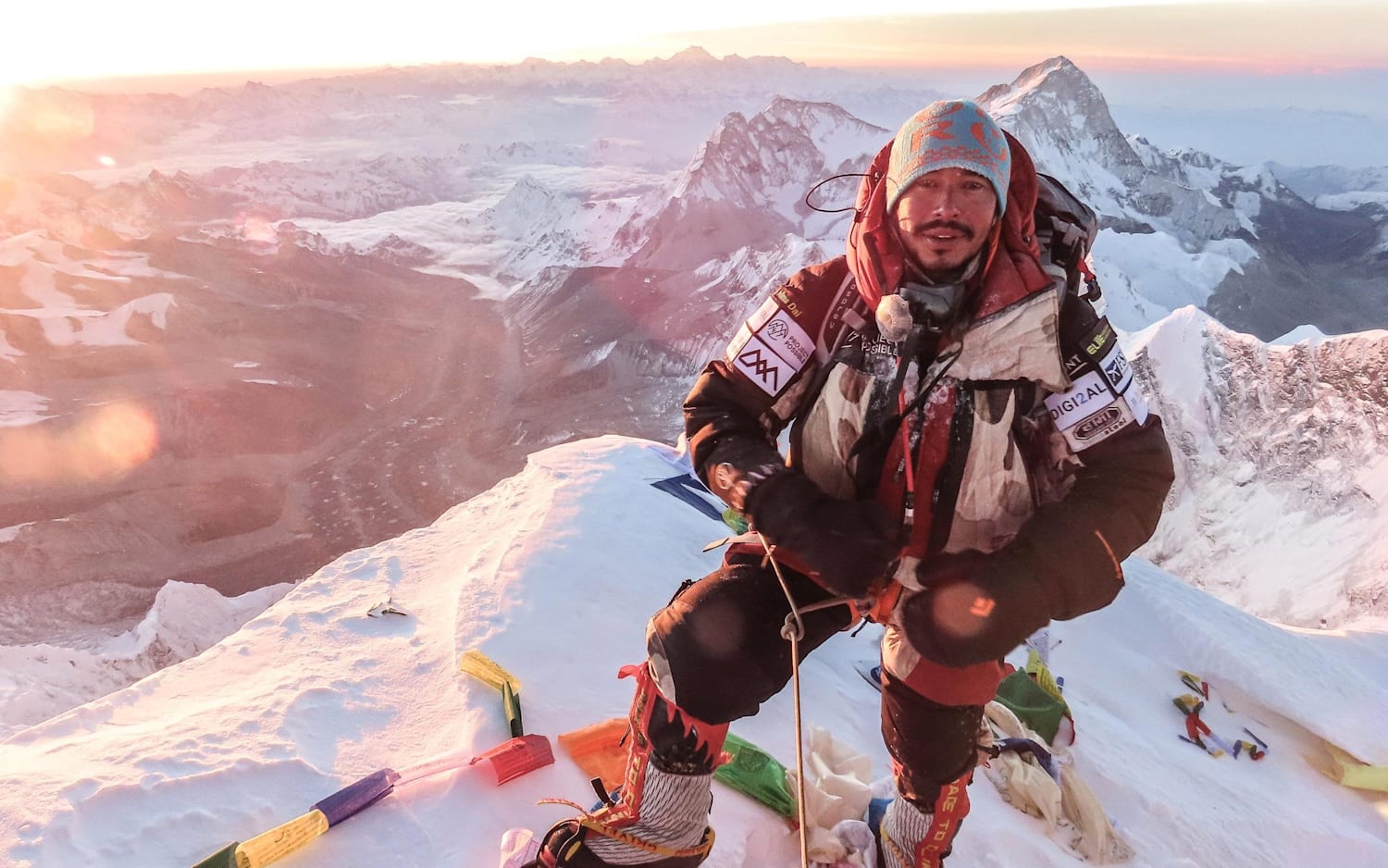ニルマル プルジャ 8 000m級 14峰 世界最速登頂記録更新 登山 レッドブル