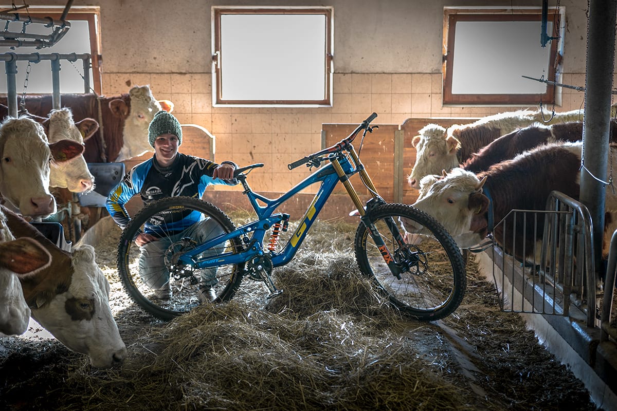specialized racing factory mtb team 2019