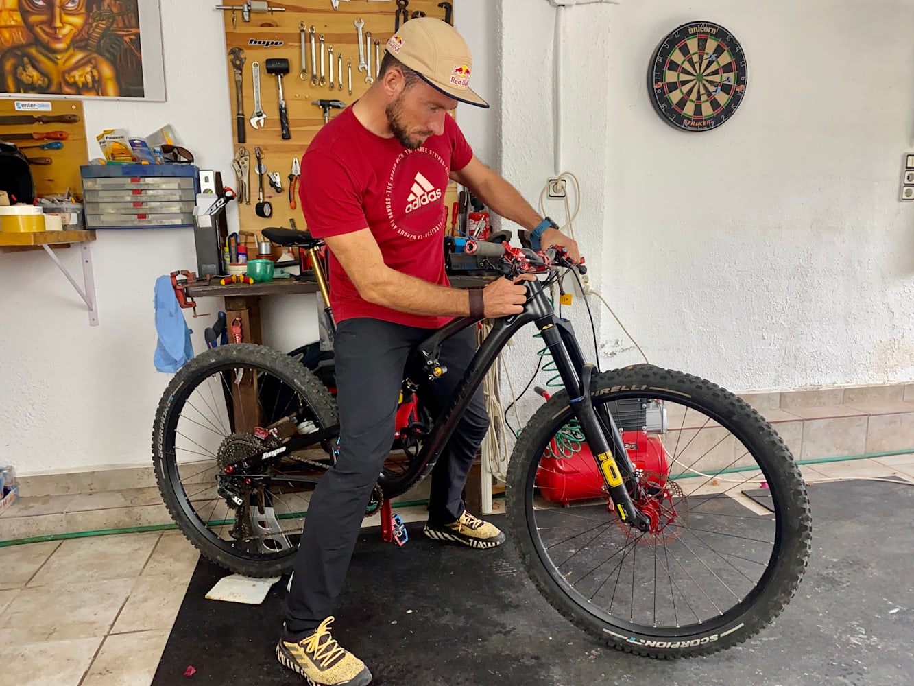Mountain bike pivot maintenance 2025