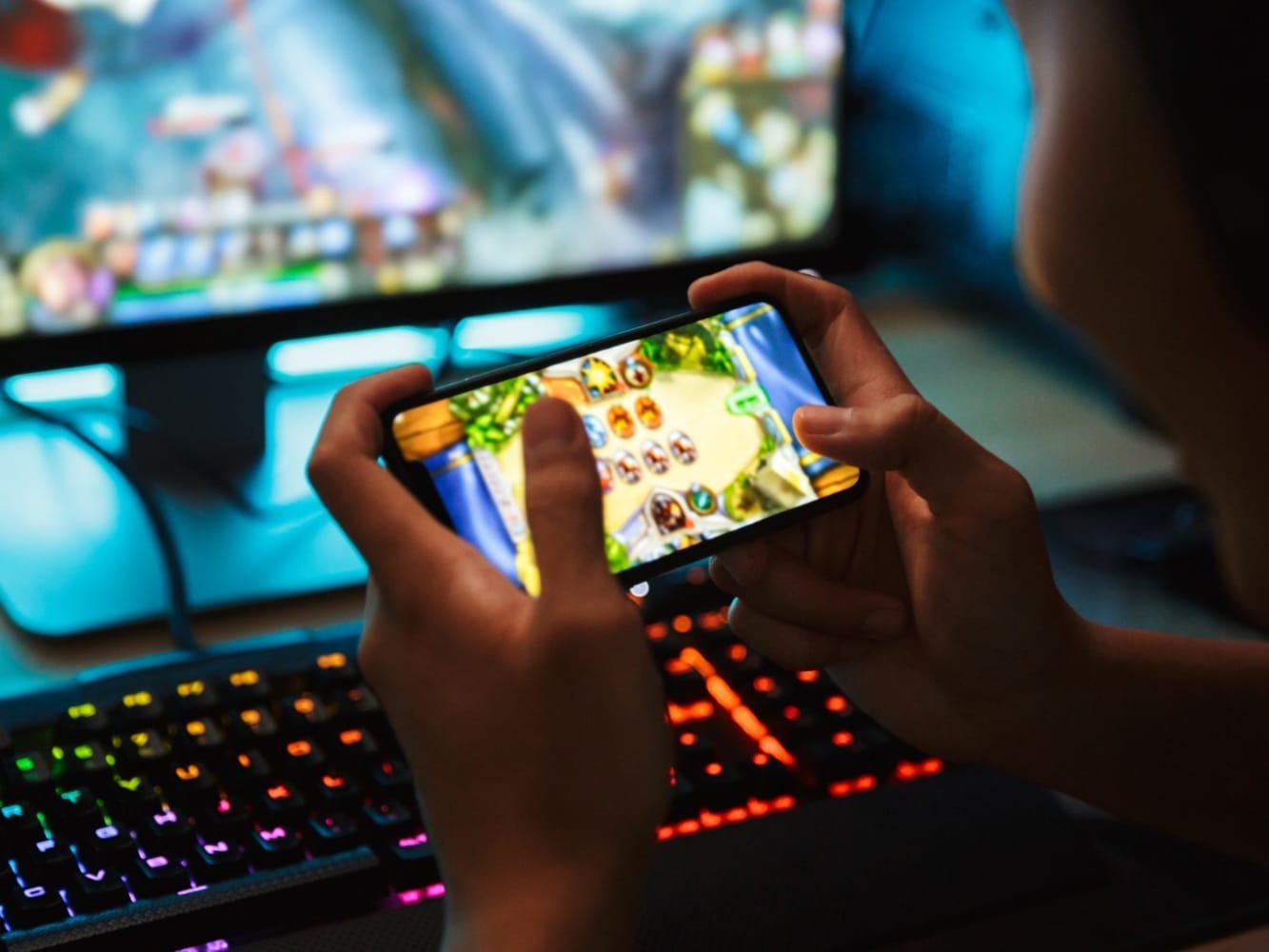 Games to play with family: Cross-platform remote games