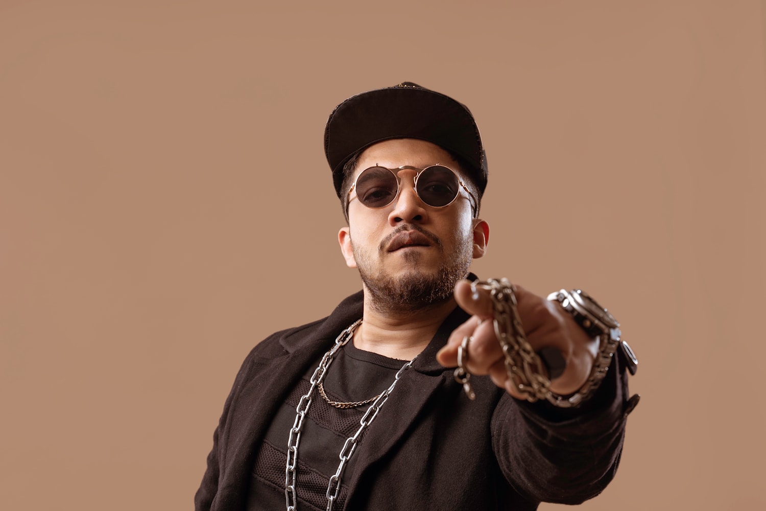 Naezy Interview His Thoughts And Songwriting Process All instagram™ logos and trademarks displayed on this applicatioin are property of instagram. naezy interview his thoughts and