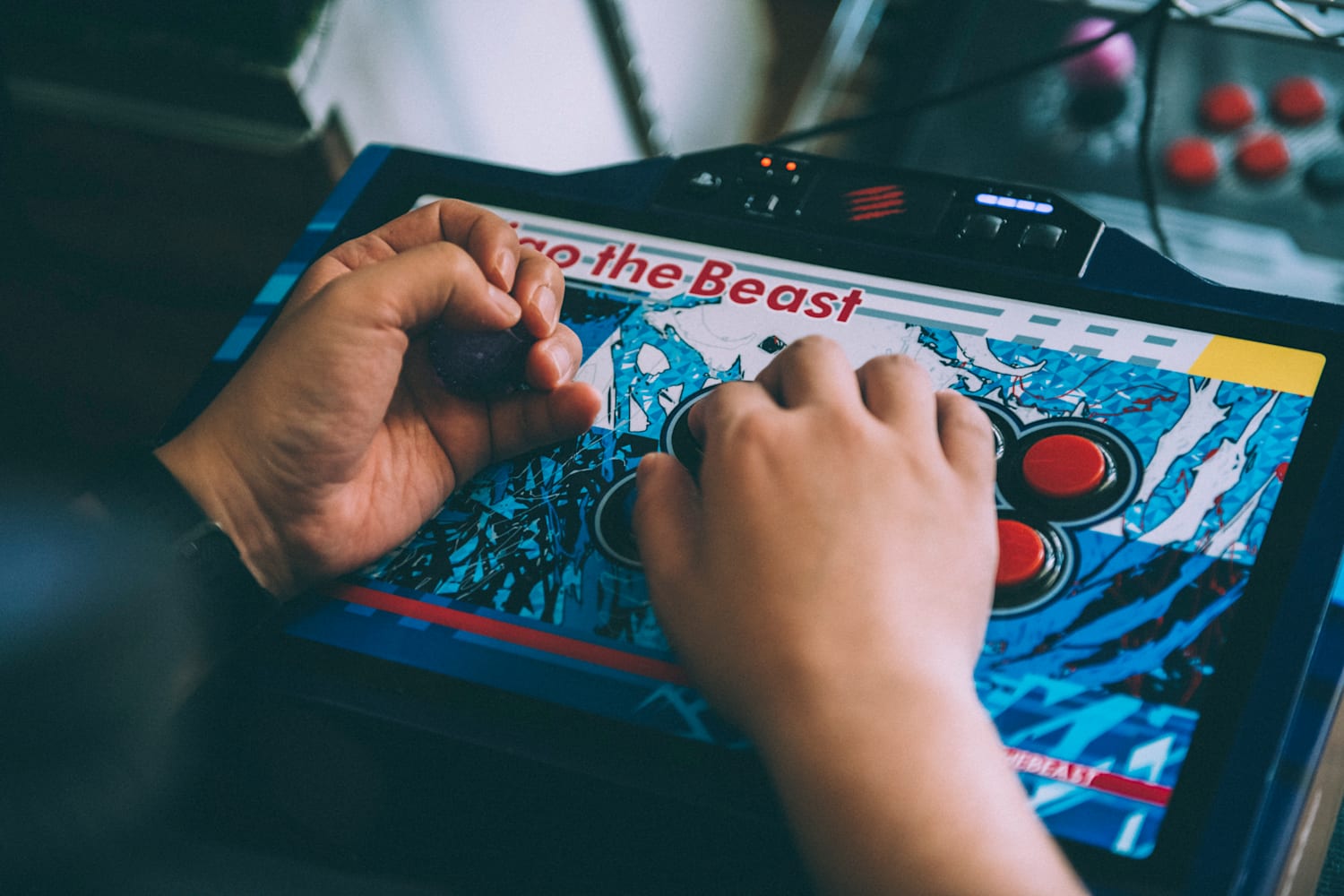 日本のゲームカルチャーの いま を切り取ったドキュメンタリー動画 Playing Fields レッドブル