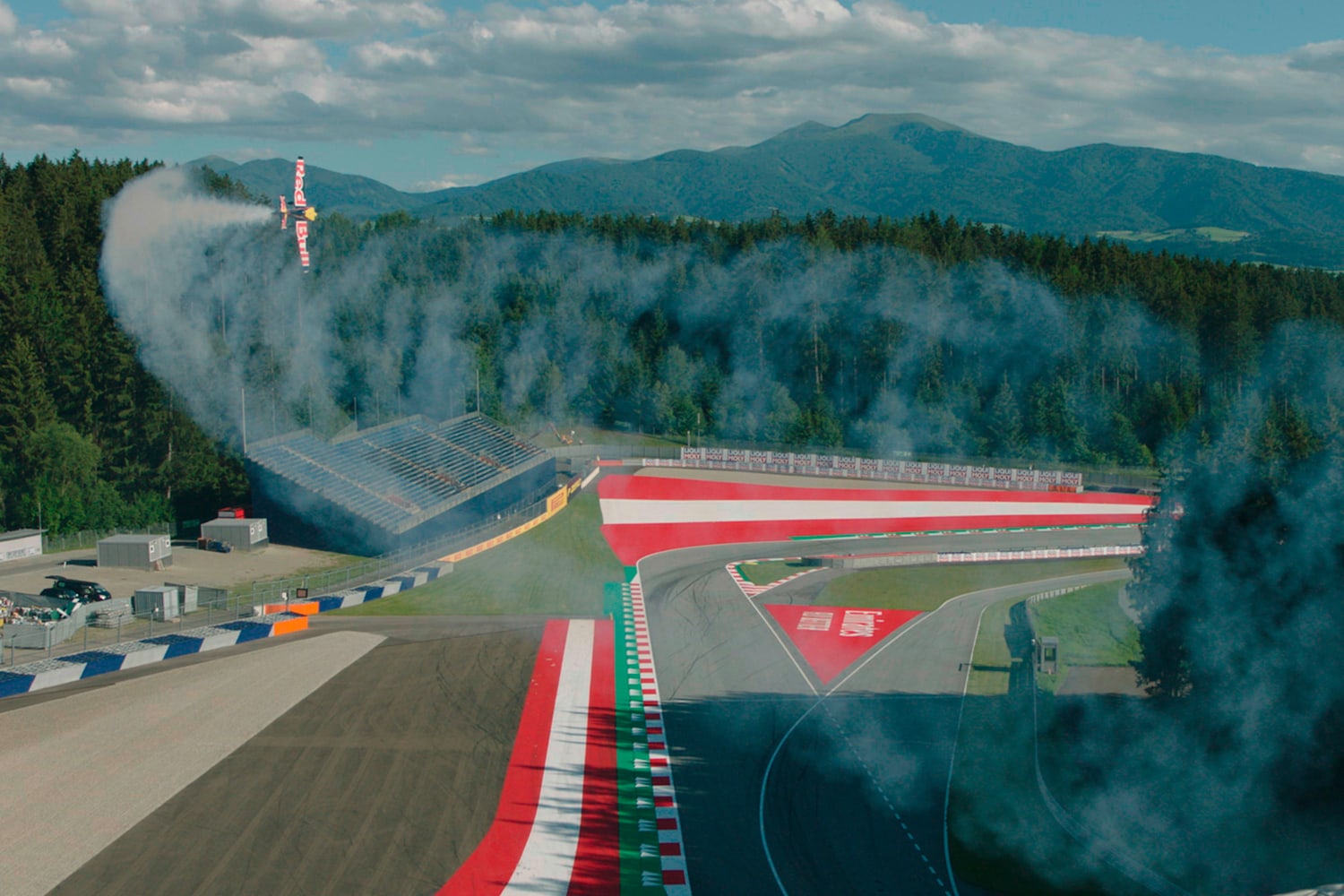 Track Vorschau Eine Fliegende Runde Am Red Bull Ring