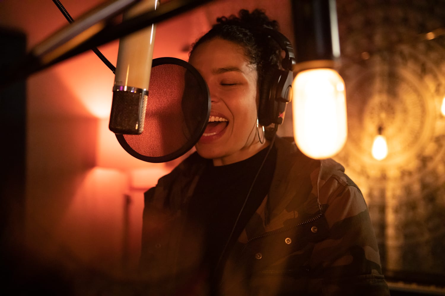 Jordin Sparks Watch Her Record Sounds Like Me Video My double tap while the phone is locked is opening up my phone and wasting my battery. jordin sparks watch her record sounds