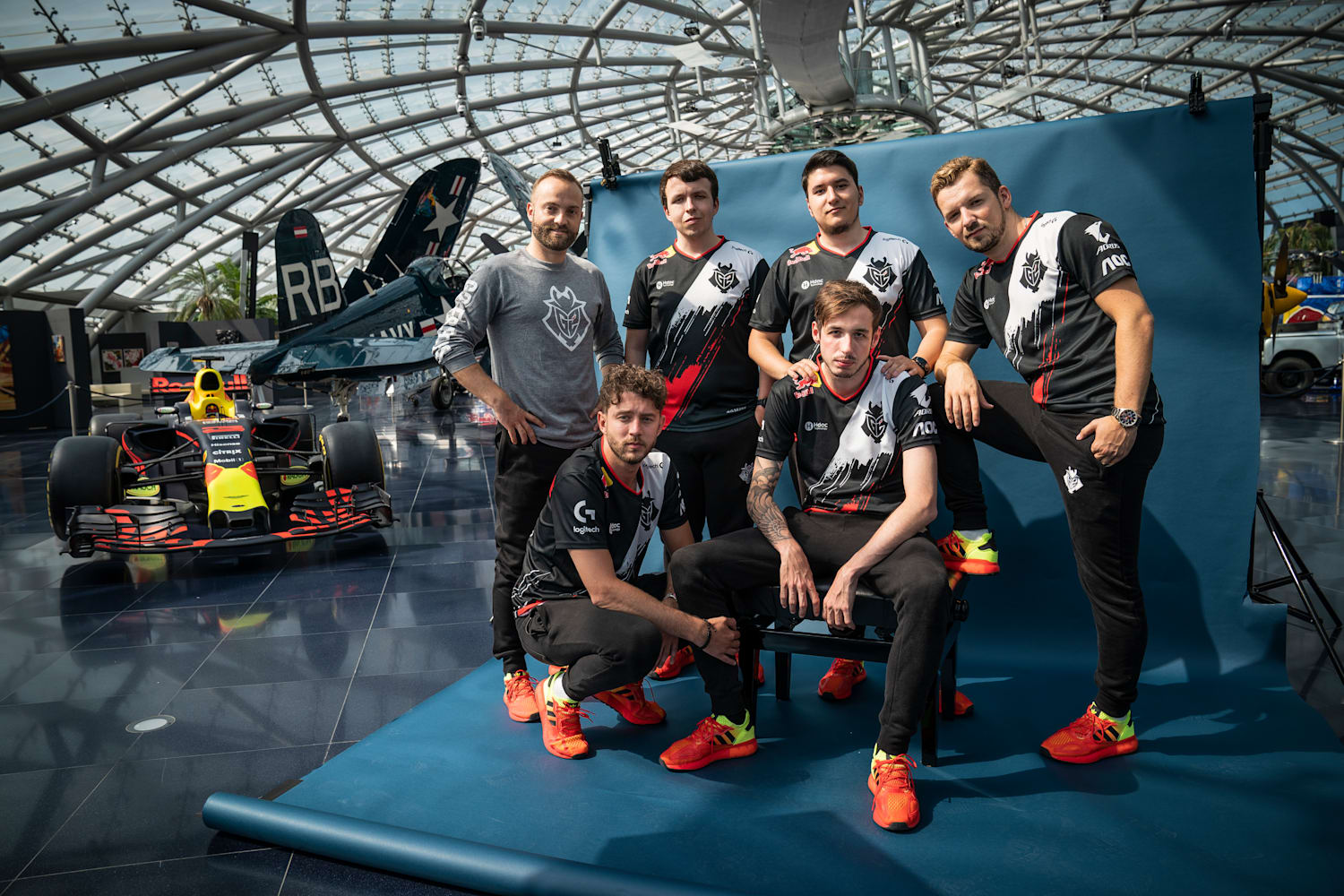 Csgo L Entrainement De G2 Esport Au Centre Red Bull Comme un enfant à qui l'on raconte une histoire je dois y croire malgré les hauts, les bas, je sais m'accorder un dernier essai je vois la vie me faire un signe j'ai lutté pour en être digne. csgo l entrainement de g2 esport au