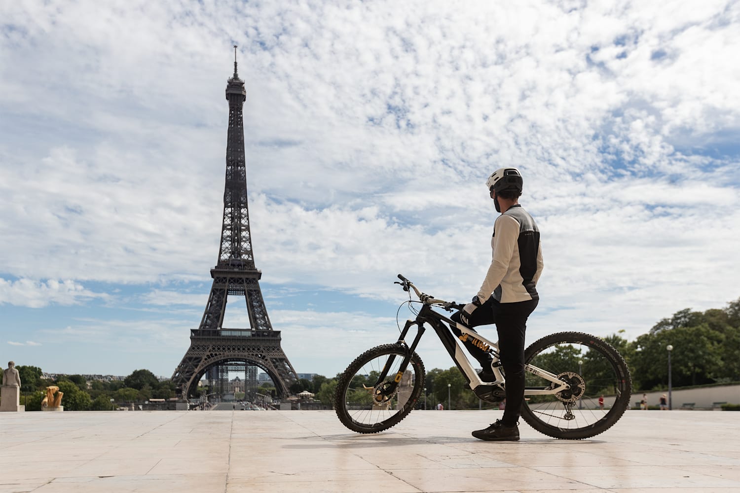 Vtt electrique tour de france sales