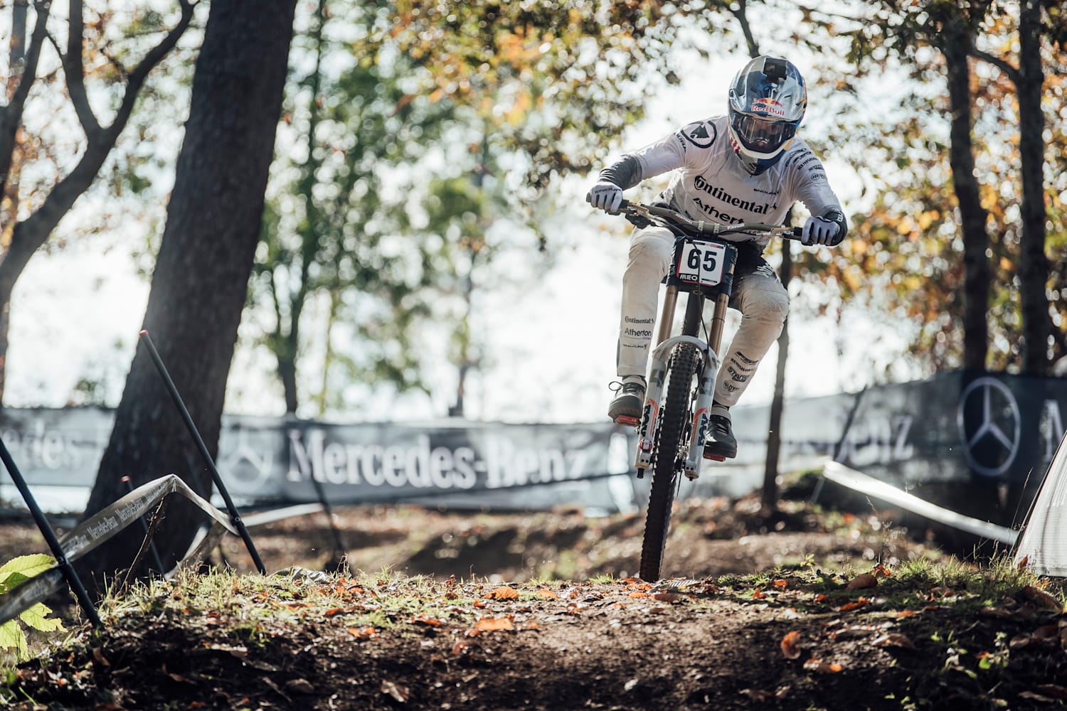 Mountain biking techniques 2025