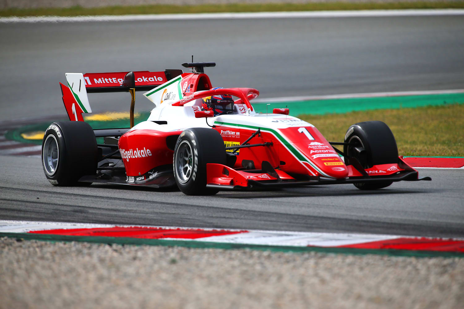 Dennis Hauger Suser Mot F1 I 300 Km T
