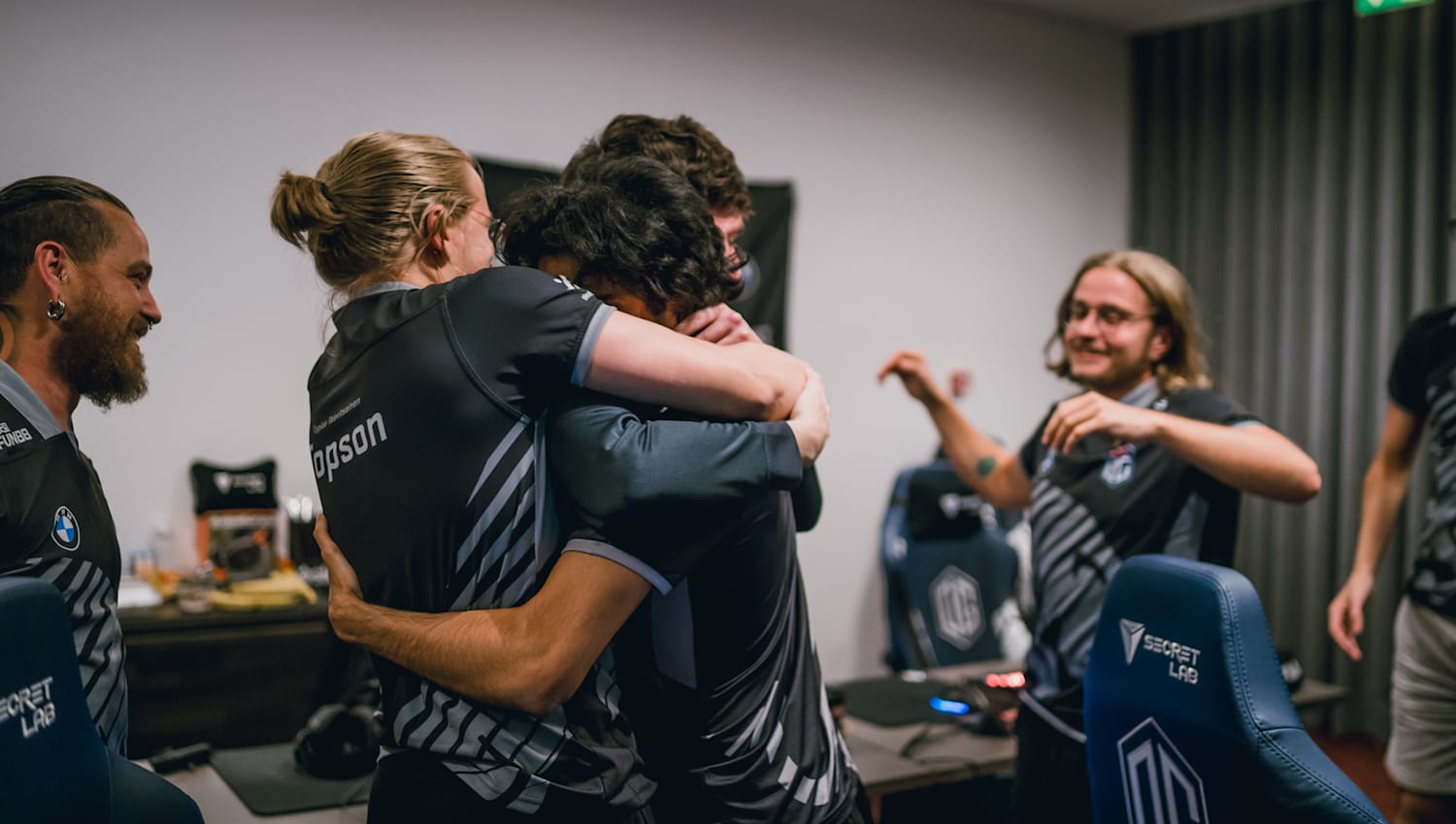 Red Bull Esports: OG Kualifikasi untuk TI10